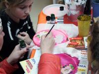 Презентация Vista Artista, Love2Art, Kinotti, Stilsy материалы и инструменты для художественных работ, канцелярия для дома и офиса